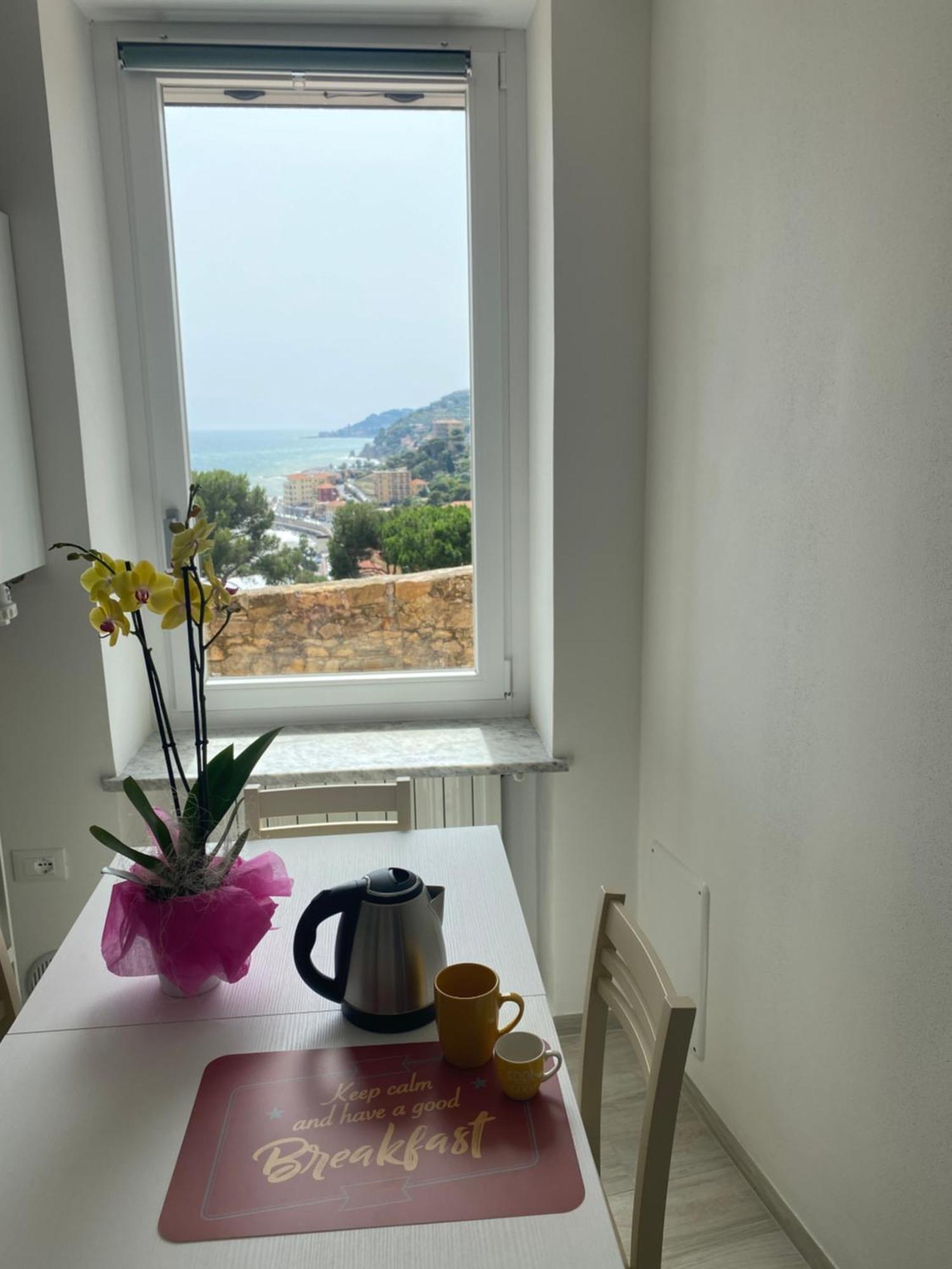 Casa Vacanze Merletto Imperia Dış mekan fotoğraf